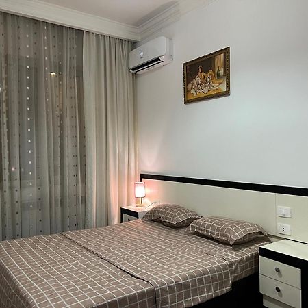 Modern Apartment For Rent In Buzand Street Bu944 耶烈万 外观 照片